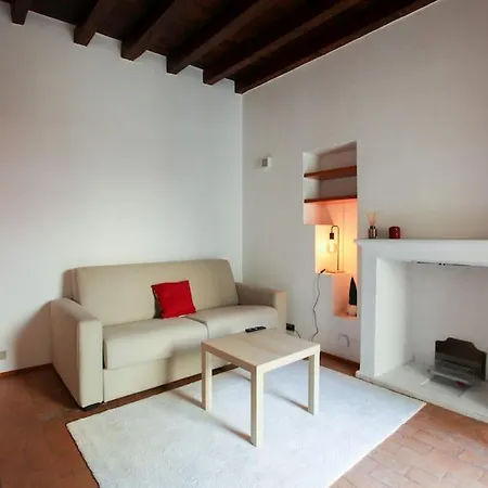 Charming Flat In Brera Milão